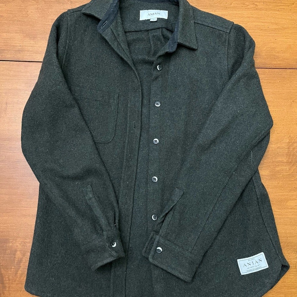 Anian Modern Melton Wool Shacket